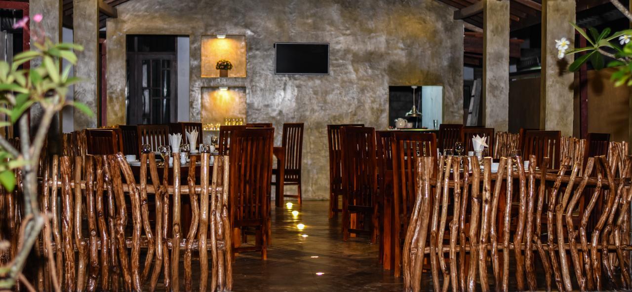 Ocean Glory Hotel Ettukala エクステリア 写真