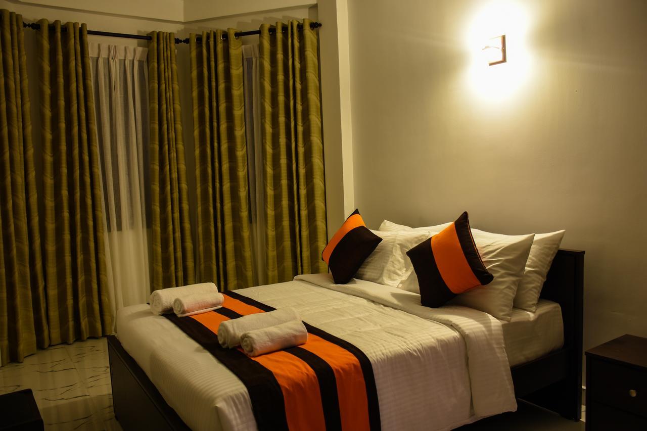 Ocean Glory Hotel Ettukala エクステリア 写真