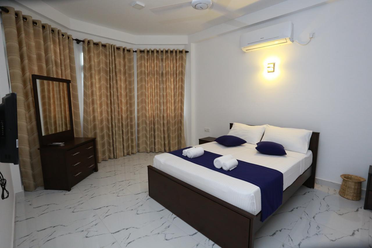 Ocean Glory Hotel Ettukala エクステリア 写真