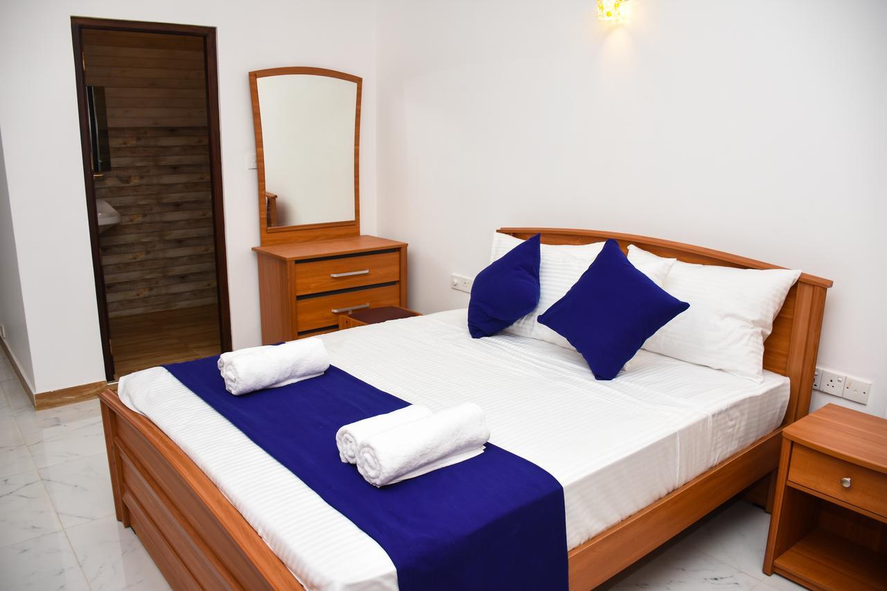 Ocean Glory Hotel Ettukala エクステリア 写真